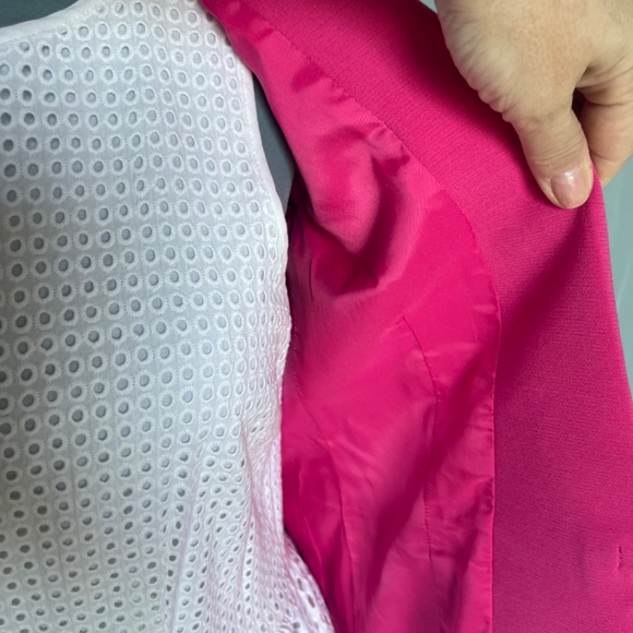 SOLD BCBG MaxAria Pink Blazer - Picture 8 of 8